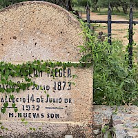 Tomb of Joseph Yaeger, one of the earliest miners to the region in early 1900